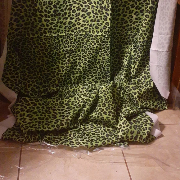 Animal print fabric - Picture 3 of 8